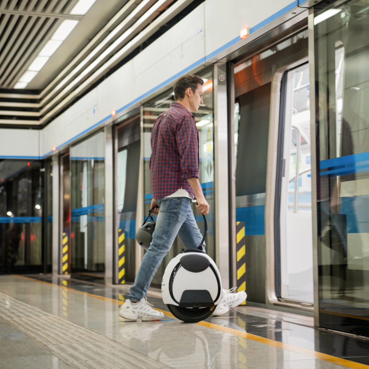 E-Unicycle InMotion E20